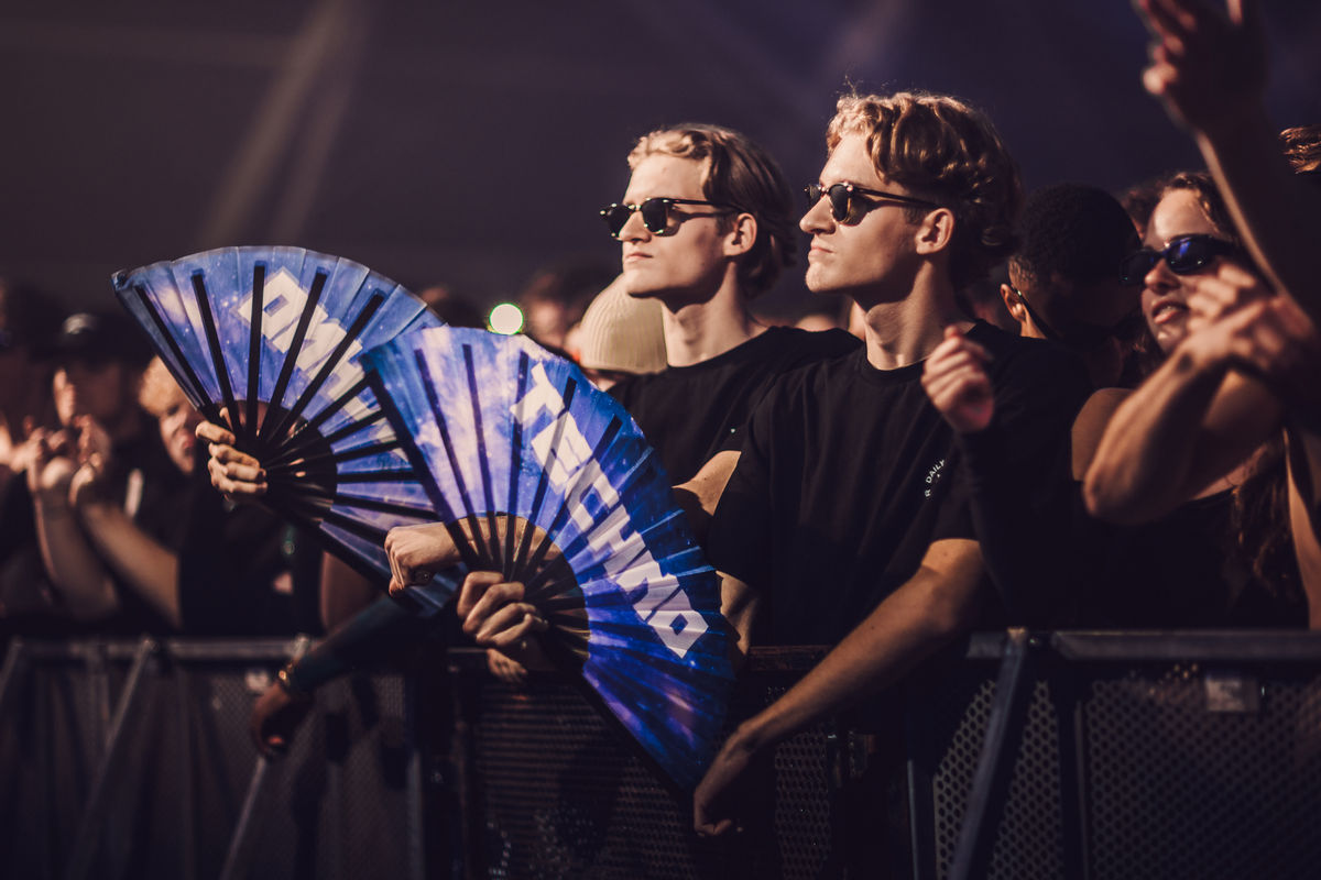 Loading... just a sec